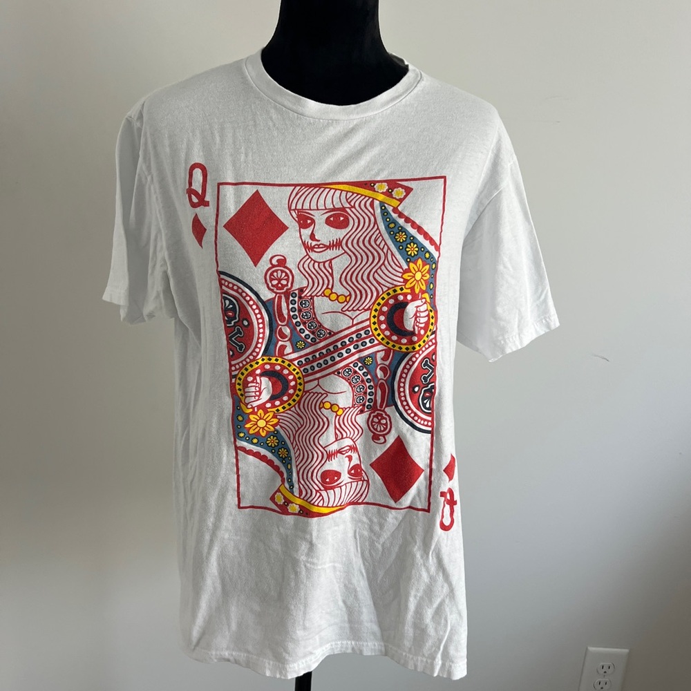 LCM Gorgeous Queen of Diamonds Day Of The Dead T-Shirt with Red, Yellow, Blue - Picture 2 of 9
